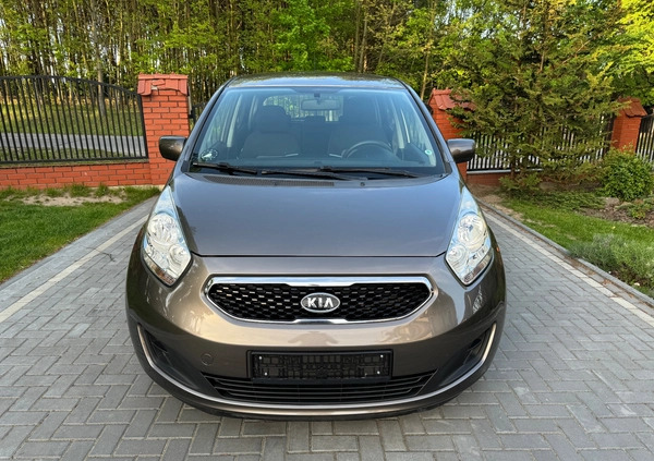 Kia Venga cena 25900 przebieg: 194000, rok produkcji 2013 z Czersk małe 326